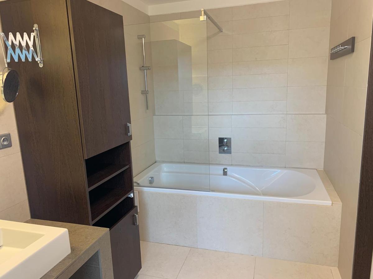 Apartman S Wellness Sluzbami Čerčany Exterior foto