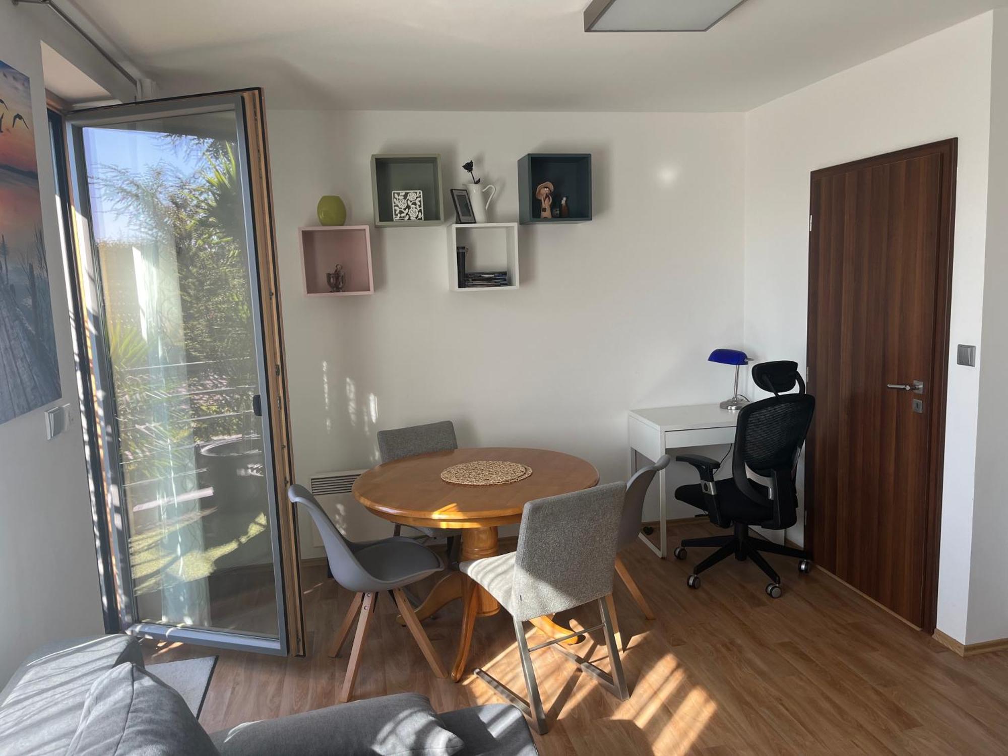 Apartman S Wellness Sluzbami Čerčany Exterior foto